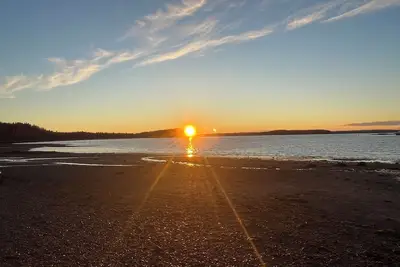 Image de Coastal retreat on 5 acres at Friars Bay with beach, hammocks & fire pit