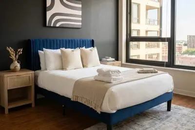Image de Boulevard Stays Just 5 Minutes from Magnificent Mile and River North 06