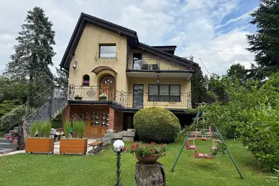 Image de Ferienvilla mit Garten, Grill und Terrasse by Interhome