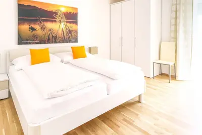 Image de Stilvolles Appartment für sechs Personen by Interhome