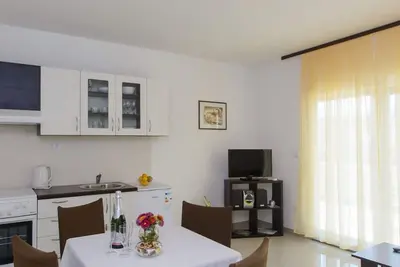 Image de Modren Wohnung Sunrise in Strandnähe by Interhome