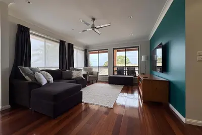 Image de Coastal Family Home Close to Beach