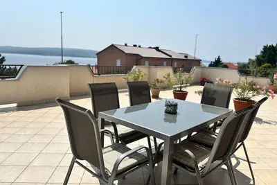 Image de in Crikvenica mit Meerblick by Interhome