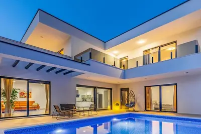 Image de De lux \"Villa Bieca\", in der Nähe des Sandstrandes by Interhome