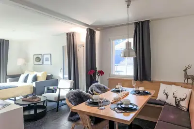 Image de Silence, Apt. P by Interhome