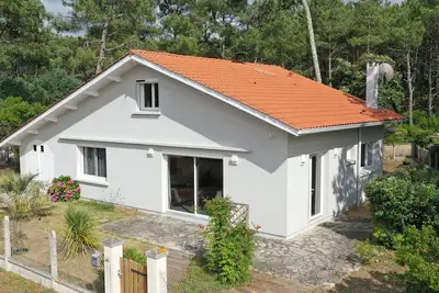 Image de Renoviertes Haus am Rande des Landes-Waldes by Interhome