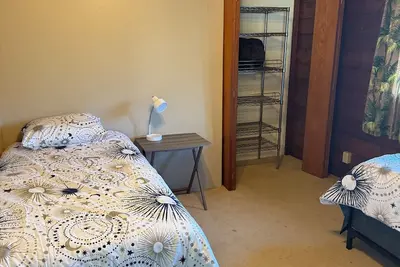 Image de Just minutes from Green Sands Beach and Volcano!