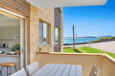 Image de Esplanade Six| views, wifi| Accom Holidays