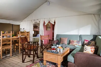 Image de Dog friendly glamping site, sleeps 36 people, Exton Park, Rutland