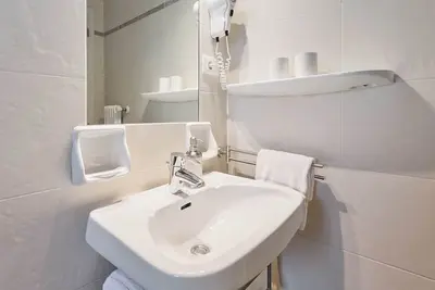 Image de Cozy apartment in Kaltern am See, attic, 2+2 persons, central location