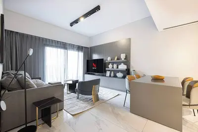 Image de Sophisticated 2-Bedroom Hideaway in Meg 318