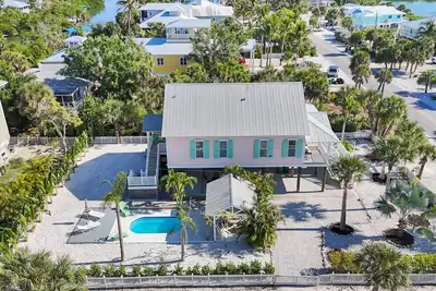 Image de The perfect Beach Cottage getaway!