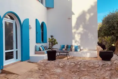 Image de A 8 km d'Essaouira, grande villa avec piscine chauffée et espace \"Bien Etre\"