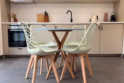 Image de Modern Strasbourg Flat – 7 Min to City Centre by Train | Terrace & Free Parking