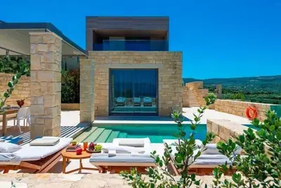 Image de Villa Oneiro – 2br Sea View Retreat with Infinity Pool