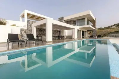 Image de Sea-View Villa•Heated Freshwater Pool Pergola Bbq