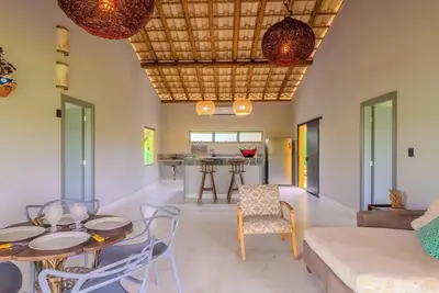 Image de Casa em Itacimirim com Churrasqueira 300m da Praia