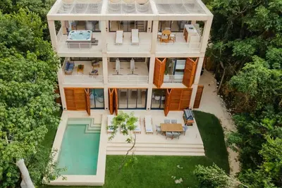 Luxury 5Br Villa with Private Pool