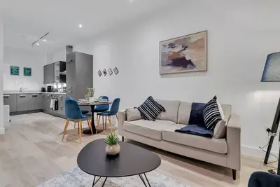 Image de Spacious Bham City Centre 2 Bed Apt + Sky Tv|Netflix|Games, Walk To Bullring