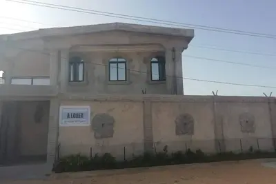 Image de Peaceful 6-bedroom house with Ac in vibrant Lome