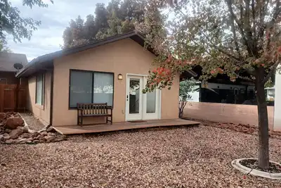 Image de Zion's Hidden Home in Hurricane