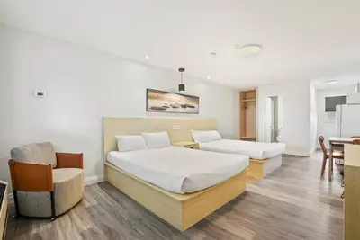 Image de Cozy 2 Beds Apartment -25 min to Blue Mountain, 3 min walk to Beach