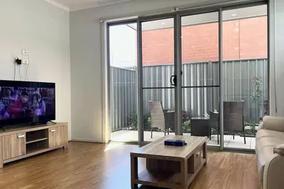 Image de Modern 3br Townhouse Near Shopping & Cbd