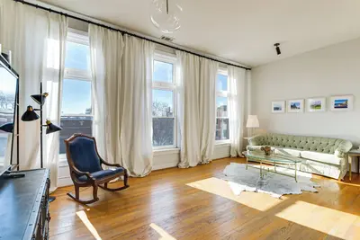 Image de Extended Stay in West Town! Walkable, Updated Unit