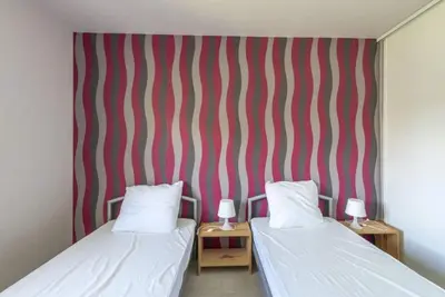 Image de für 2 Personen und 2 Kinder by Interhome