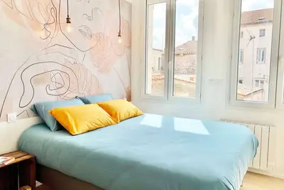 Image de Wohnung in Rochefort mit Garten und Terrasse by Interhome