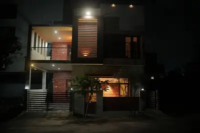 Image de Earth tones. Easy vibes. Your soulful Mysore stay. \n\nWelcome to Ishara Terra