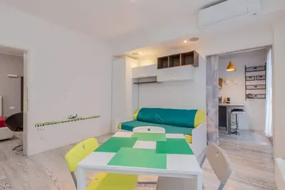 Image de Comfortable and spacious 70 square meters apartment, perfect for four people, located on the first floor of a building (No elevator). The property is located in a residential area within walking distance of various amenities and the main transport links t