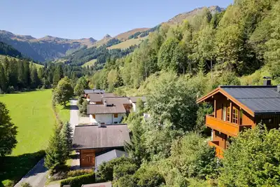 Image de Magnifique maison de vacances privée pour 10 personnes avec Wifi, Tv et terrasse