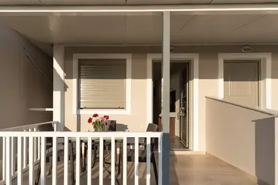 Image de Beach House Apartment By The Sea 4 : Vue Mer, Wi-Fi & Climatisation