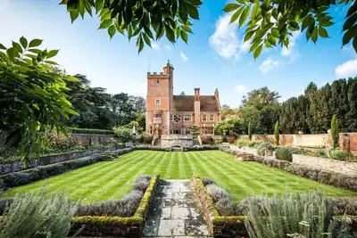 Spacious Country House Apartment