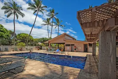Image de Island-style living with upgrades and nearby beach proximity- Kihei Akahi D115