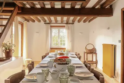 Image de Harmony Homes | La Chapelle-Hareng – Piscine intérieure, sauna & spa