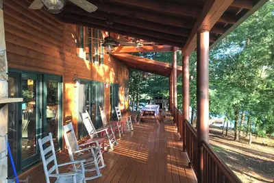 Image de On the Point: Dec. through New Years Discounted! 3+ Night Special! 6 B/R, 4. 5 Bth