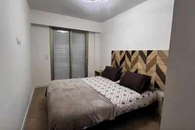 Image de Juan les pin 2/4 personne proche mer