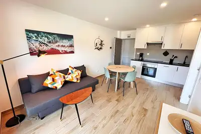 Image de Appartement '2' avec piscine partagée, terrasse privée et Wi-Fi