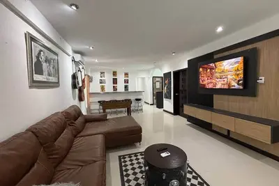 Image de Casa grande céntrica 19 huéspedes wifi 500Mbps