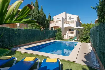 Image de Villa El Olivo - Trois Chambres Villa, Couchages 6