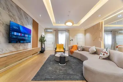 Image de 3 Bedroom En-Suite, Wi-Fi, Secured, 24/7 Power