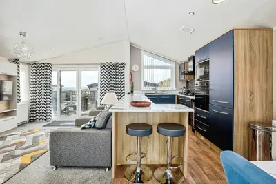 Image de Laburnum, Tresaith - Deux Chambres Gîte, Couchages 4