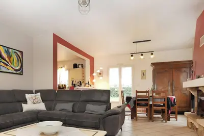 Image de L'écrin sous les chênes - Wifi - Jardin