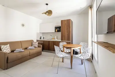 Image de Penthouse luxueux 2 chambres avec toit terrasse