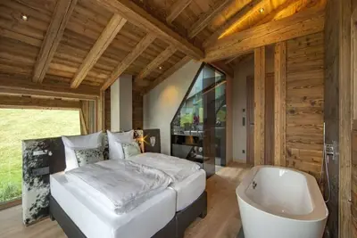 Image de Sleeps 12 / 6 bedrooms / 4 Bathrooms Ski-In / Ski-Out