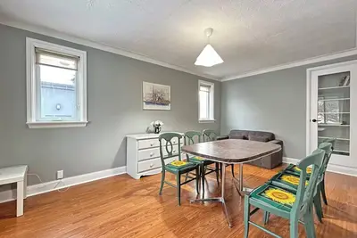 Image de Cozy Home In Toronto Cl to Downtown, Bluff Park & Lake Trails