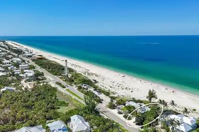 Image de Cozy 2br beachfront home in Boca Grande