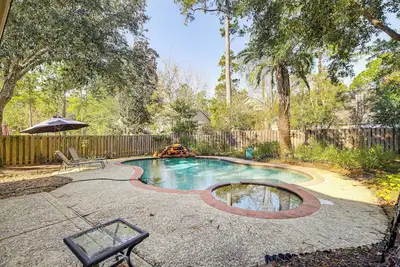 Near Trails, Shops & Eats: Spring Home w/ Pool